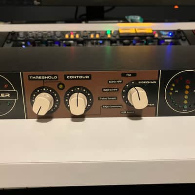 Kush Audio Tweaker Single-Channel Discrete VCA Compressor 2010s - Brown / Black image 4