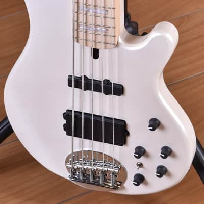Lakland Skyline 55-02 Custom White Pearl image 3