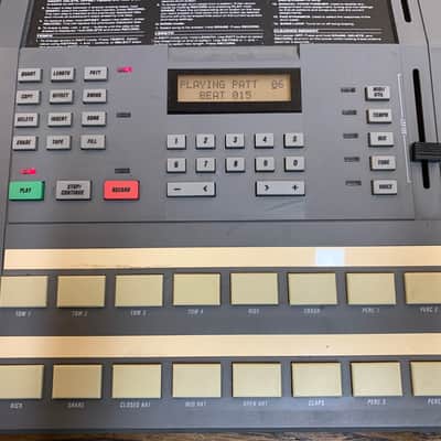 Alesis HR-16 with original box and manual image 4