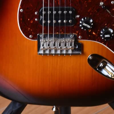 Fender Stratocaster American Professional II 3 Tone Sunburst - Upgrade: Meccaniche autobloccanti, Pickup Noiseless - image 12