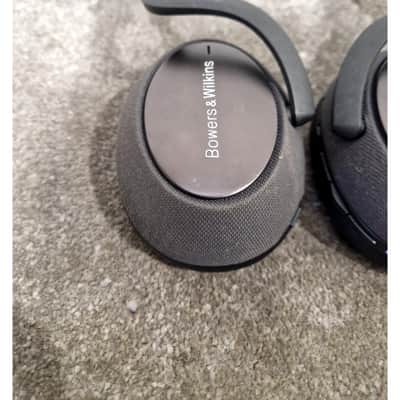 Bowers & Wilkins PX7 - Headphones - Black - Excellent image 6