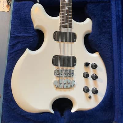 Alembic Style Bruce Bekvar Triple Omega 8 String Bass 1978 - White image 2