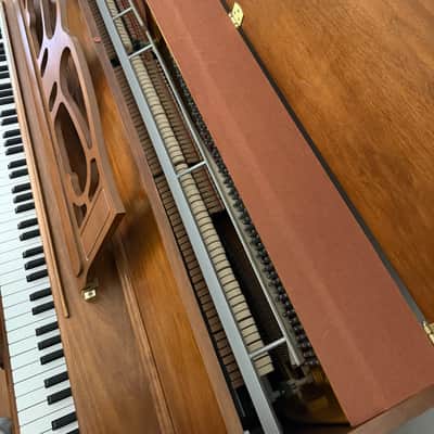 Weber Upright Piano 2012 - Walmut image 4