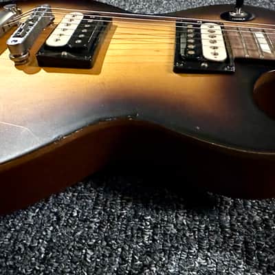 Gibson Les Paul LPJ 2014 120th anniversary - Fireburst - maple neck/top - gig bag and candy. image 9