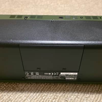 Yamaha THR10X High-Gain 10-Watt 2x3" Stereo Digital Modeling Guitar Combo 2013 - 2018 - Green image 7