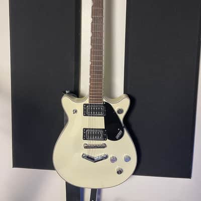 Gretsch G5222 Electromatic Double Jet BT with V-Stoptail 2022 - Present - Vintage White image 1