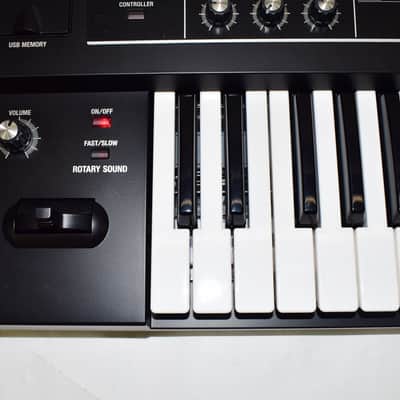 Roland V-Combo VR-09-B 61-key Stage Performance Keyboard image 7