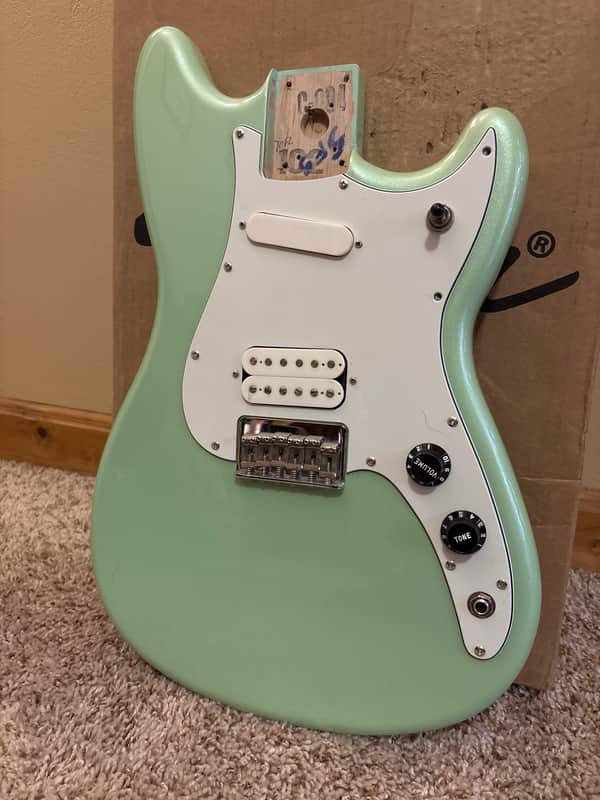 Fender Offset Series Duo-Sonic HS with Pau Ferro Fretboard 2017 - 2019 - Surf Green image 1