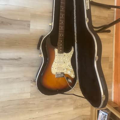 Fender Stratocaster Plus Deluxe 1997 - Sunburst image 9