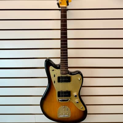 Fender 60th Anniversary ‘58 Reissue Jazzmaster, Burst with Case - Pre Owned image 4