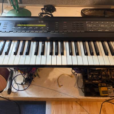 Roland D-50 61-Key Linear Synthesizer 1987 - 1992 - Black