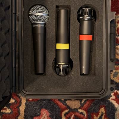 2 Shure SM57 & 1 Shure SM58 in SKB Case