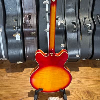 Hondo 935 Revival 1980’s - Cherry Sunburst image 6