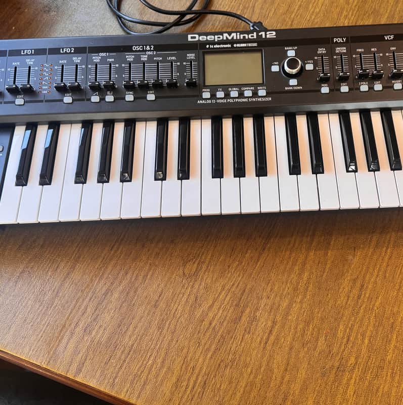 Behringer DeepMind 12 49-Key 12-Voice Polyphonic Analog Synth 2016 - Present - Black image 1