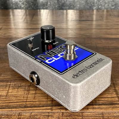Electro-Harmonix EHX Neo Clone Analog Chorus Guitar Effect Pedal image 3