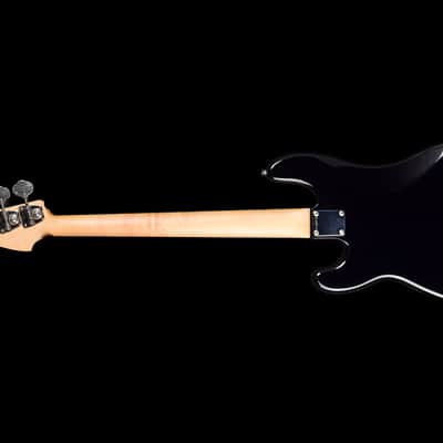 Fender Japan Precision Bass 1990 - Black image 3