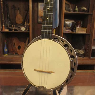 Globe Banjolele Ukulele Banjo 1920's or 1930's image 6