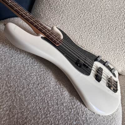 Fender American Performer Precision Bass (Arctic White) image 4