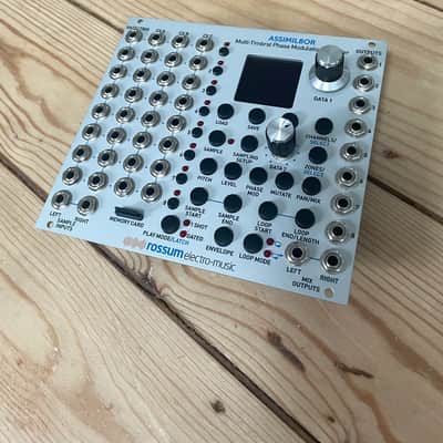 Rossum Electro-Music Assimil8or Multi-Timbral Phase Modulation Sampler Eurorack Module 2016 - 2021 - Silver image 4
