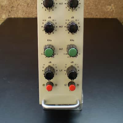 Elcom EQ24 Passive Precision EQ in Lunch Box. With Marinair / St. Ives Transformers as used by Neve image 2