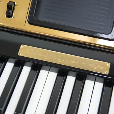 Moog Minimoog Voyager Gold LTD image 3