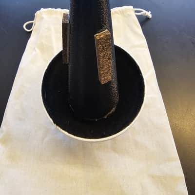 Huber Music Trumpet Plastic Bottom Fixed Cup Mute 2026 - Black and White Plastic image 3