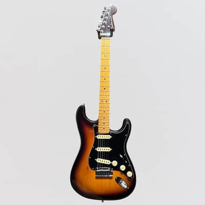 Fender American Ultra Luxe Stratocaster USA Electric Guitar - Sunburst image 8