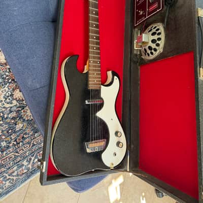 Silvertone 1448 With Case Amp 1962 - 1967 - Black image 3