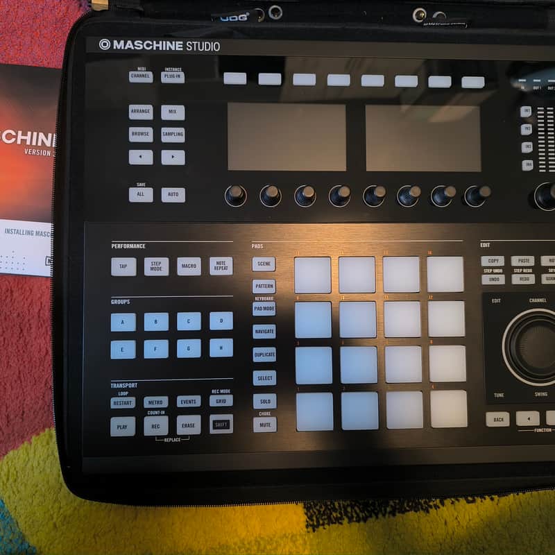 2010s Native Instruments Maschine Studio Black