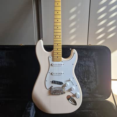 G&L Legacy Tribute 2024 Vintage White image 1
