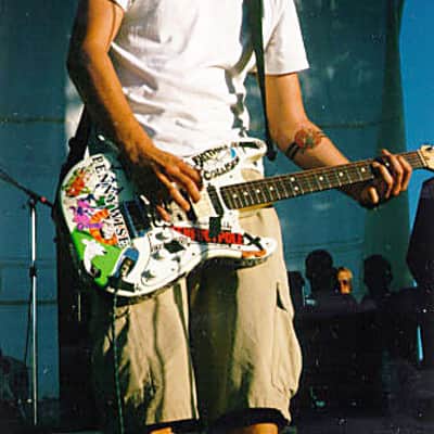 Fender Squier Stratocaster Tom DeLonge Sticker Strat Electric Guitar - Olympic White image 11