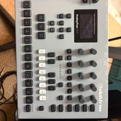 Elektron Analog Four MKII 4-Voice Tabletop Analog Synthesizer
