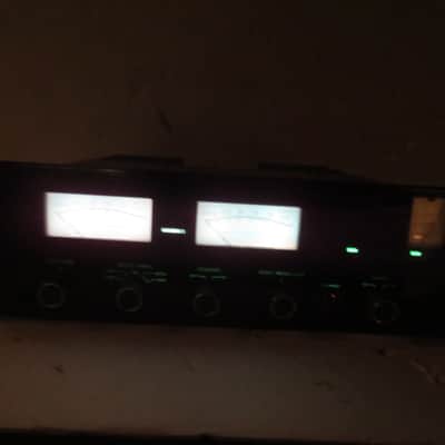 McIntosh MC2125 Power Amplifier early 1970's - Glass and black image 2