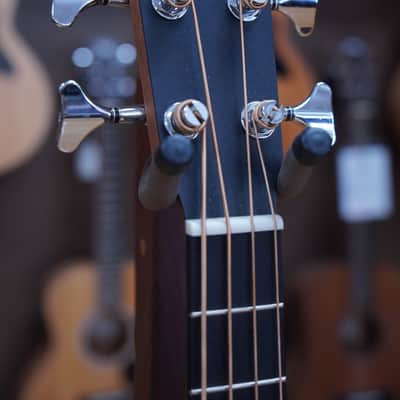 Martin 000CJR-10E Bass 2023 - Present - Sunburst image 4