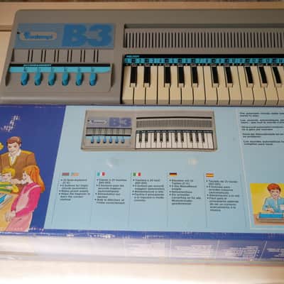 Bontempi • B3 Reed Organ w/ box + manual image 2