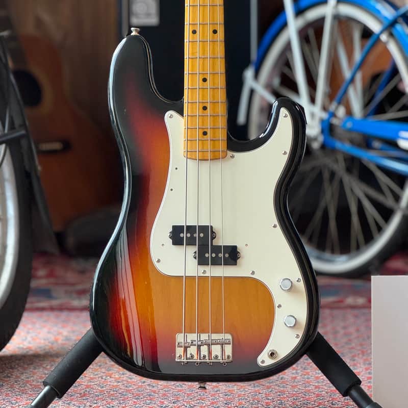 Fresher Personal Bass PB 3rd Gen. – Sunburst, Lawsuit era, 1977 - 1980