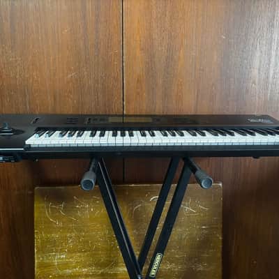 Korg 01/W FD 61key Music Workstation SMF New battery & LCD Backlight w/ case image 6
