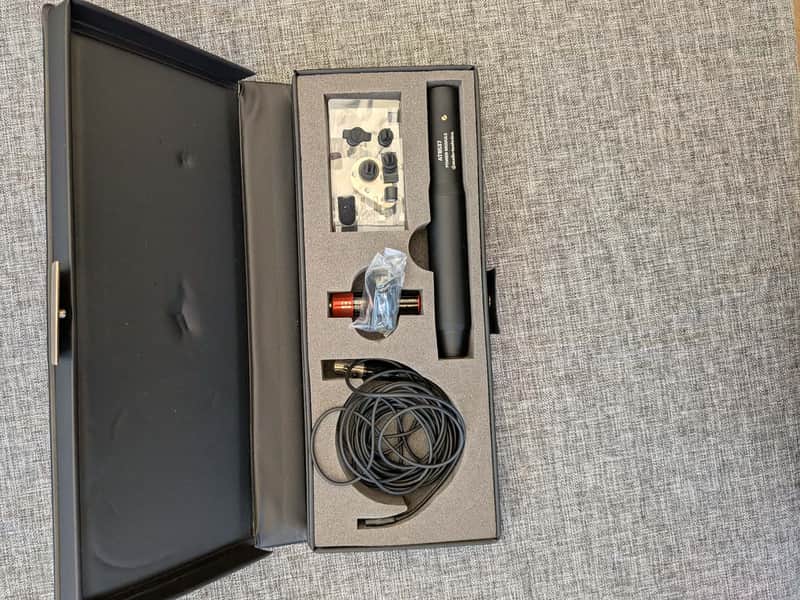 Audio Technica  AT8537 + Lavalier mic image 1