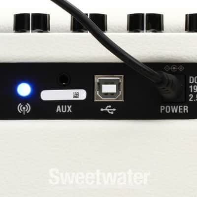 Positive Grid Spark 40-watt 2 x 4-inch Combo Amplifier - Pearl (PGSparkPrld1) image 2