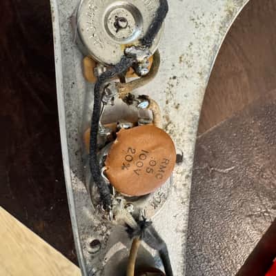 Fender Duo-Sonic 1961 - Sunburst with OHSC image 8