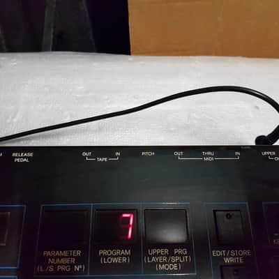 UNIQUE DBK SYNTHESIZER by CRUMAR image 3