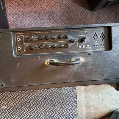 Vox AV60G 60-Watt 1x12 Analog Valve Modeling Amp 2010s - Black image 2