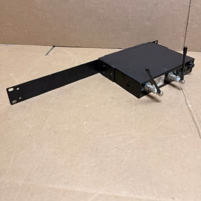 Audio-Technica ATW-R3100 Wireless UHF Synthesized Diversity Receiver - Good Condition image 6