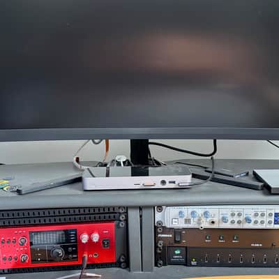 Focusrite Clarett 8Pre X Thunderbolt Audio Interface 2010s - Red image 7