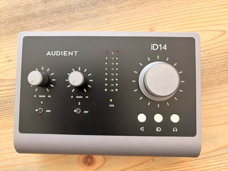 Audient iD14 MKII USB-C Audio Interface 2021 - Black image 1