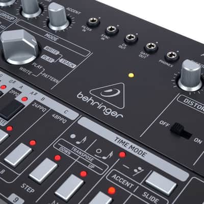 Behringer TD-3 Analog Bass Line Synthesizer 2019 - 2021 Black image 8