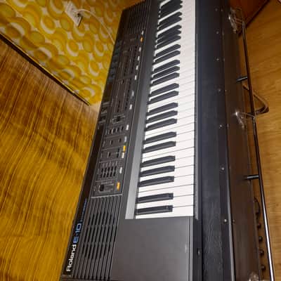 Roland E 10 Synthesizer image 14