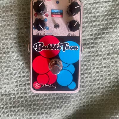 Keeley Bubbletron Flanger / Phaser 2016 - Present - Silver / Blue / Red image 1