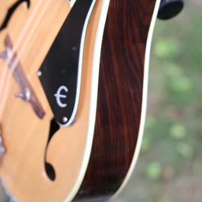 Epiphone mandolin 1970's - natural image 4