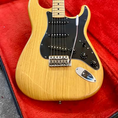 Fender Stratocaster 1975 - Natural original vintage USA maple strat image 3